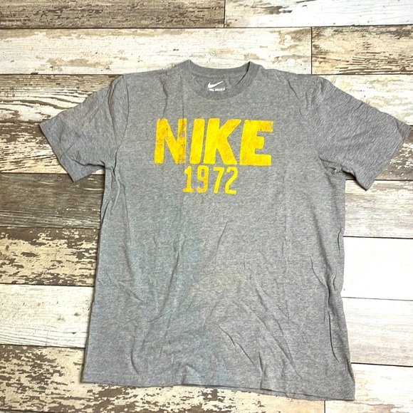1972 nike logo
